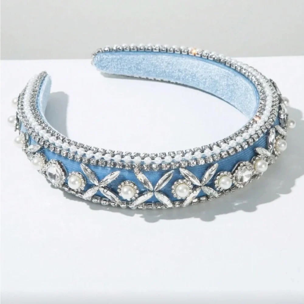 Elegant Blue and Silver Embellished Headband‎